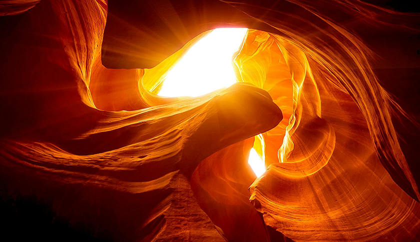 凯发天生一触即发制药盛装参展2024西鼎会，共绘健康产业新蓝图！